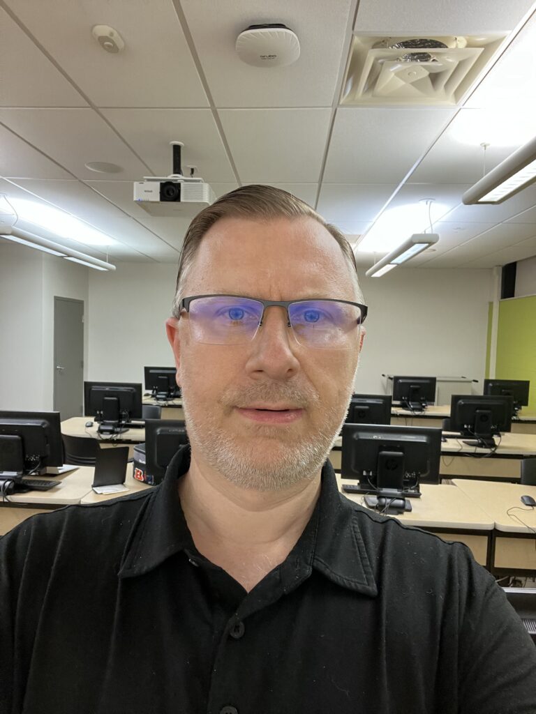 Tom the TechGuy Tom the TechGuy